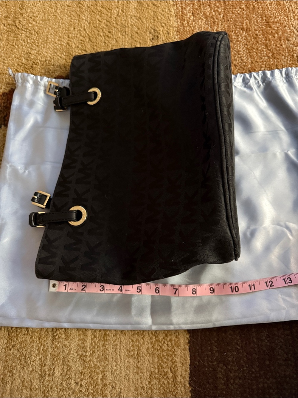 Michael Kors Black MK Logo Shoulder Bag with detachable leather straps - Picture 3 of 8